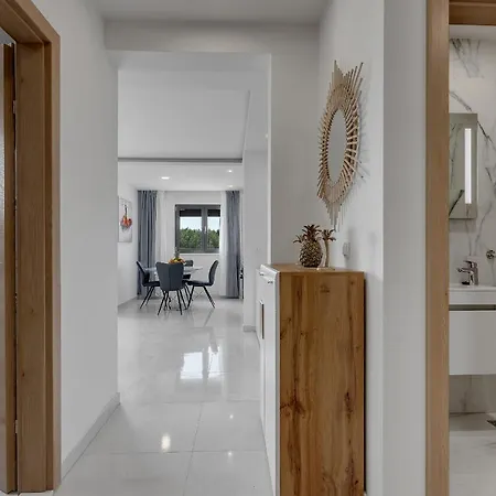 Luxury * Promajna