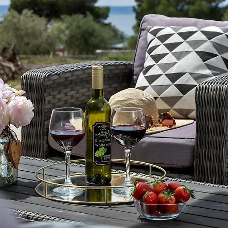 Luxury Apartman Promajna