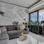 Διαμέρισμα Luxury Promajna